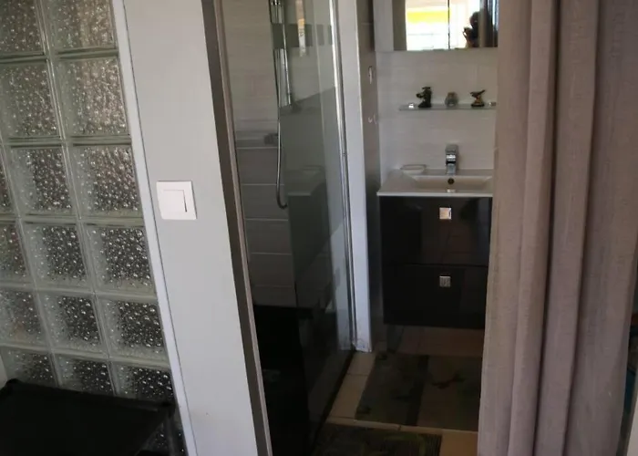 33, Port Nature 2 Au Village Naturiste Apartamento *