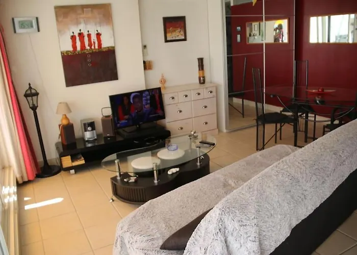 33, Port Nature 2 Au Village Naturiste *